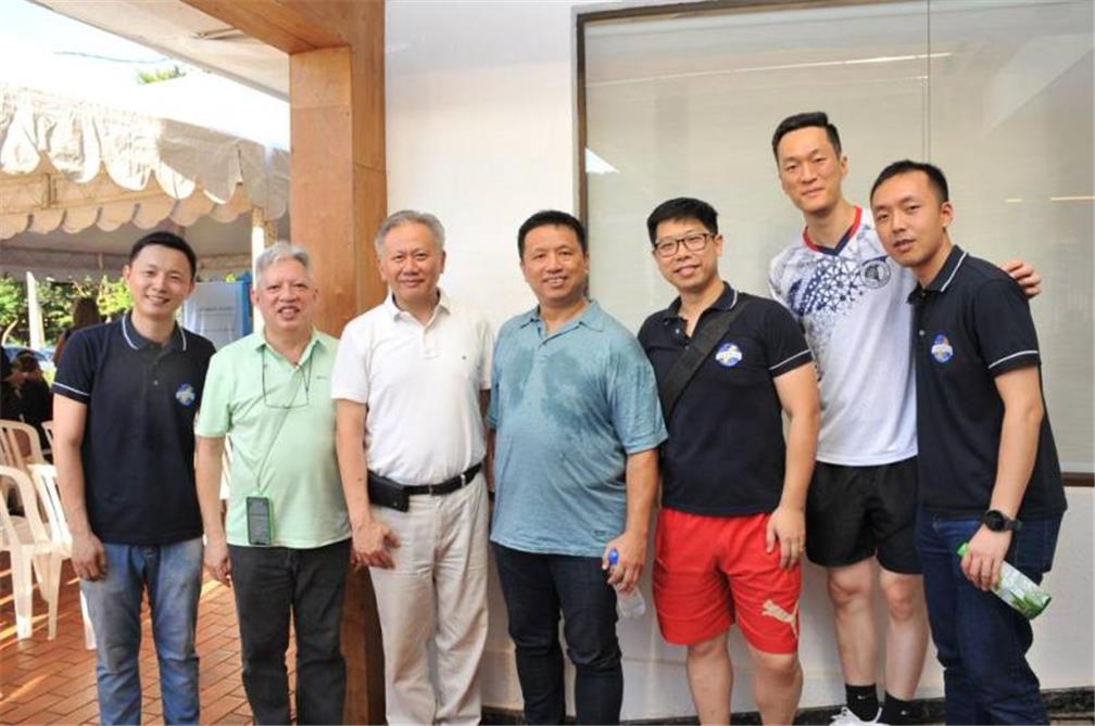 (from left to right) TCCPJC President Andy Tsai, Principal Tze-Ming Szeto of the Sun Yat-Sen Overseas Compatriot School, OCAC Senior Adviser Tseng-Chieh Ying, President Tse-I Liao of the Hakka Association in Paraguay, TCCPJC Vice President Gustavo Chien Chung, Secretary I-Lun Chen of Consulate General of the Republic of China (Taiwan) in Ciudad del Este and TCCPJC Vice President Gary Hsu.